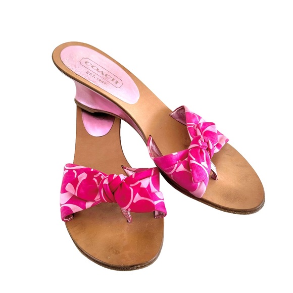 Coach Signature Fuchsia Sandals Canvas Metallic Leather Wedge Thong Mules Womens - Picture 1 of 14